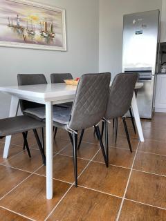 Luxurious Beach Front Apartment - Durazzo - 3