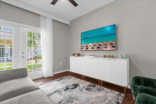 4 Bedrooms- 3 Bathrooms- Lucaya Village 13-108 - Kissimmee - 2