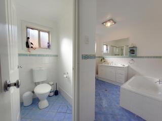 PRIN66C - Blue Seas - Culburra Beach - 4