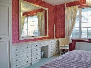 Tracara Cottages - Horning - 4