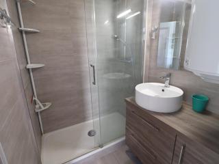 Confortable T3 avec PK privé, climatisation et accès direct à la plage - FR-1-472-201 - Sète - 1