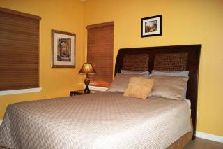 Los Cabos II #2 Mid-island 2-3 minute to walk beach access - South Padre Island - 2