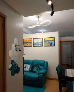 George 2BR Netflix Pool Wi-Fi Trees Residences QC - Manila - 4