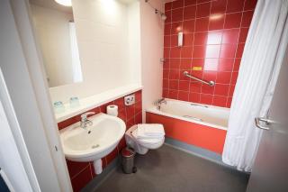 Travelodge Limerick Castletroy - Limerick - 8