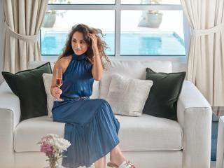 Luxurious 4 BR Villa, Private Pool Umm Suqeim II - Dubai - 3