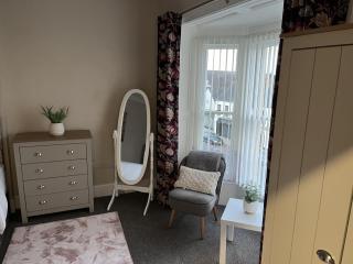 3 bed Cozy Antrim Apartment with Great Views - Antrim - 2