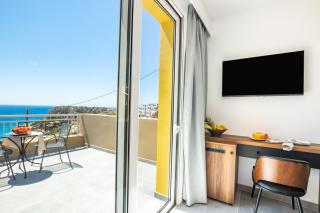 Apolis Beachscape Hotel - Amoopi - 7
