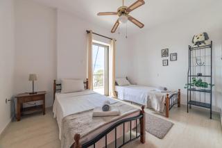 Seaside escape apartment - Saronida - 8