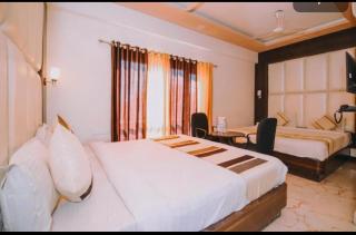 Mangal Hotel & Resorts Pool - Udaipur - 1