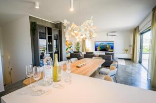 Penthouse apartment ReNikS - Murter - 6
