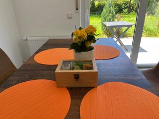 Serene Meadows Apartment - Solingen - 9