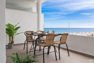 ViVi Homes - Sultana Gym, Pool, Terrace & Sea View - Fuengirola - 3