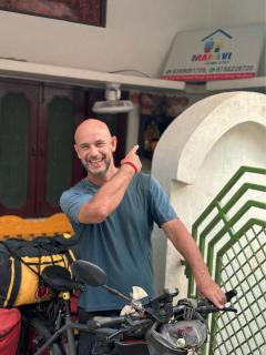 Manavi Hostel Near by Mathura Railway Station - 2