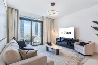 Downtown Luxury 2 Bed Apartment - Dubai - 9