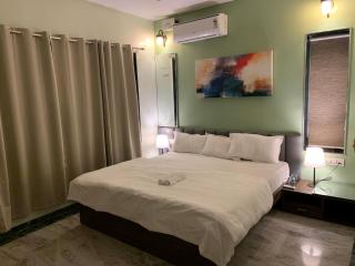 Luna Villa by Angel Stay - Four Bedroom Villa with Swimming Pool in Lonavala - Lonavala - 6