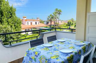 Zaffiro by Ermosa - a 300 m dal mare - 9