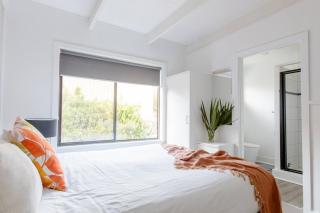 Prom Coast Apartments - Sandy Point - 8