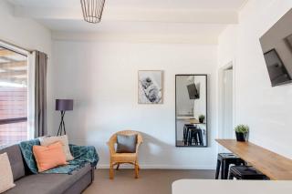 Prom Coast Apartments - Sandy Point - 6