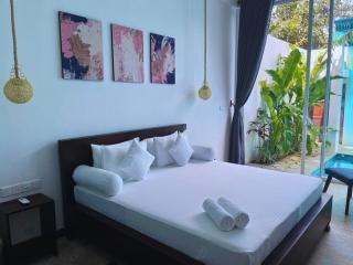 Private Pool Cabanas AC - Angam Villas Hikkaduwa - 7