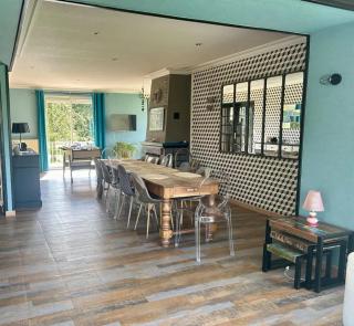 Villa spacieuse Saint-Hernin avec spa convivial - 6