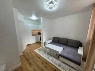 Charmant studio rénové près de La Défense - Nanterre - 0