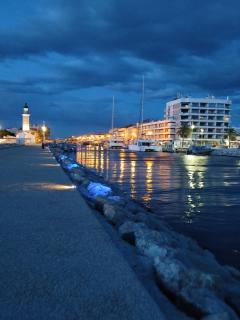 T1 dans immeuble sur plage - 2