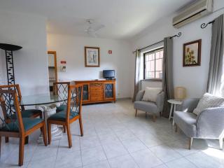 Oura Sunrise IV Apartment - Oura Beach & Oura Strip Albufeira - Albufeira - 2