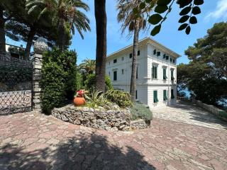 Villa Doria 10 Pax by VILLASRETREATS - 6