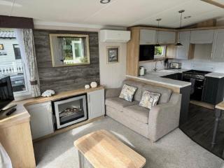 Stunning Caravan With Large Decking At Manor Park In Hunstanton Ref 23016K - 4