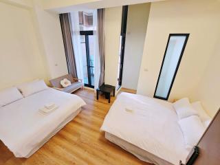 花旅民宿-電梯獨立衛浴 - 4