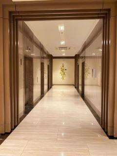 Faye's cozy & modern 1BR at Uptown BGC - Manila - 1