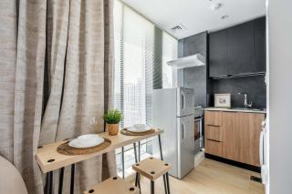 GuestReady Holiday Homes - Luxury stay in JVC - Dubai - 1