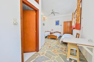 Studio Central Batsi - 4