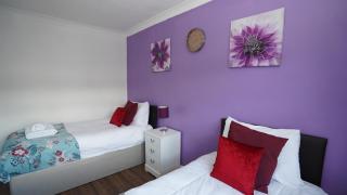 59A Comfortable 3 Bedroom Home, Sleeps 6 By Easy 2 Manage - Cranford - 4