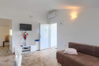 Apartment Mirjana - Medulin - 2
