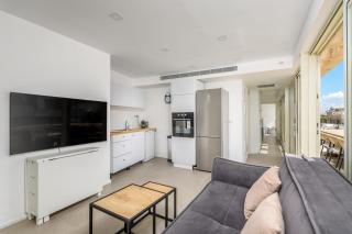 New Gordon Beach 1BR with terace - Tel Aviv - 8