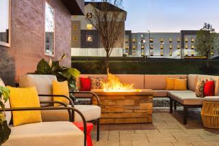 Home2 Suites By Hilton York - York - 5