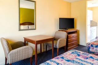 Rodeway Inn Vicksburg - 2