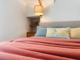 Tzane Luxury Suites - Luxury Suites in the City Center for Comfort & Privacy - Zakynthos Town - 9
