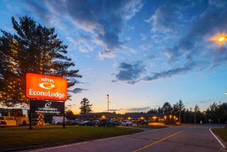 Econo Lodge - Deschambault - 5