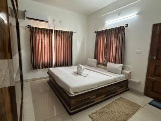 SS Luxury Comforts A 2bhk service apartment - 1