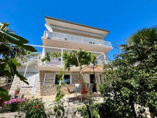 Apartments in Dramalj 43208 - Dramalj - 1