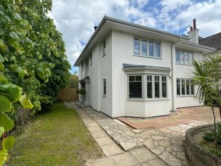BOURNECOAST:LARGE HOME MINUTES FROM BEACH- HB6228 - Bournemouth - 0