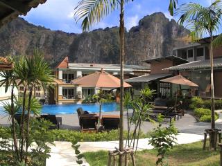 Eco Inn Cottage by Aonang Hill - 8