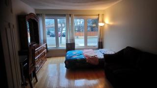 Private Rooms, Free Parking, Full Kitchen, Best Prices in Town- York University Heights - Toronto - 9