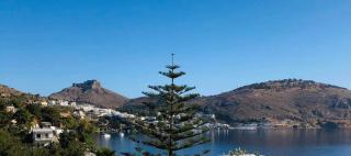 The Blue House II - 9