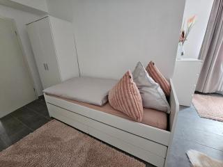 Warburg, FeWo "Sweet Home" 2,5 Zi- EG-separater Eingang - Parkplatz - Terasse- komfortabel,renoviert - 1