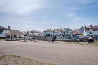 Pebble House, Aldeburgh - 5