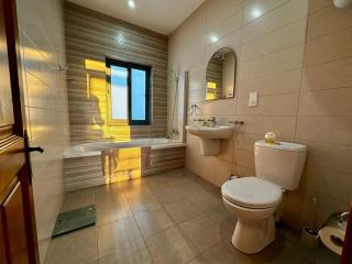 Lovely Penthouse off the Marina - Taʼ Xbiex - 6