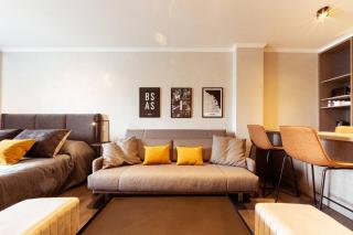 Studio Premium Tower by Armani - 9